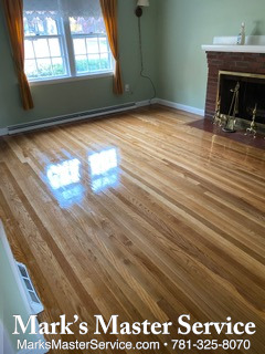 Hardwood Floors Sanded and Refinished in Chelmsford
1st time homebuyer in Chelmsford needed their old, neglected hardwood floors sanded and refinished.... shinny and beautiful!

